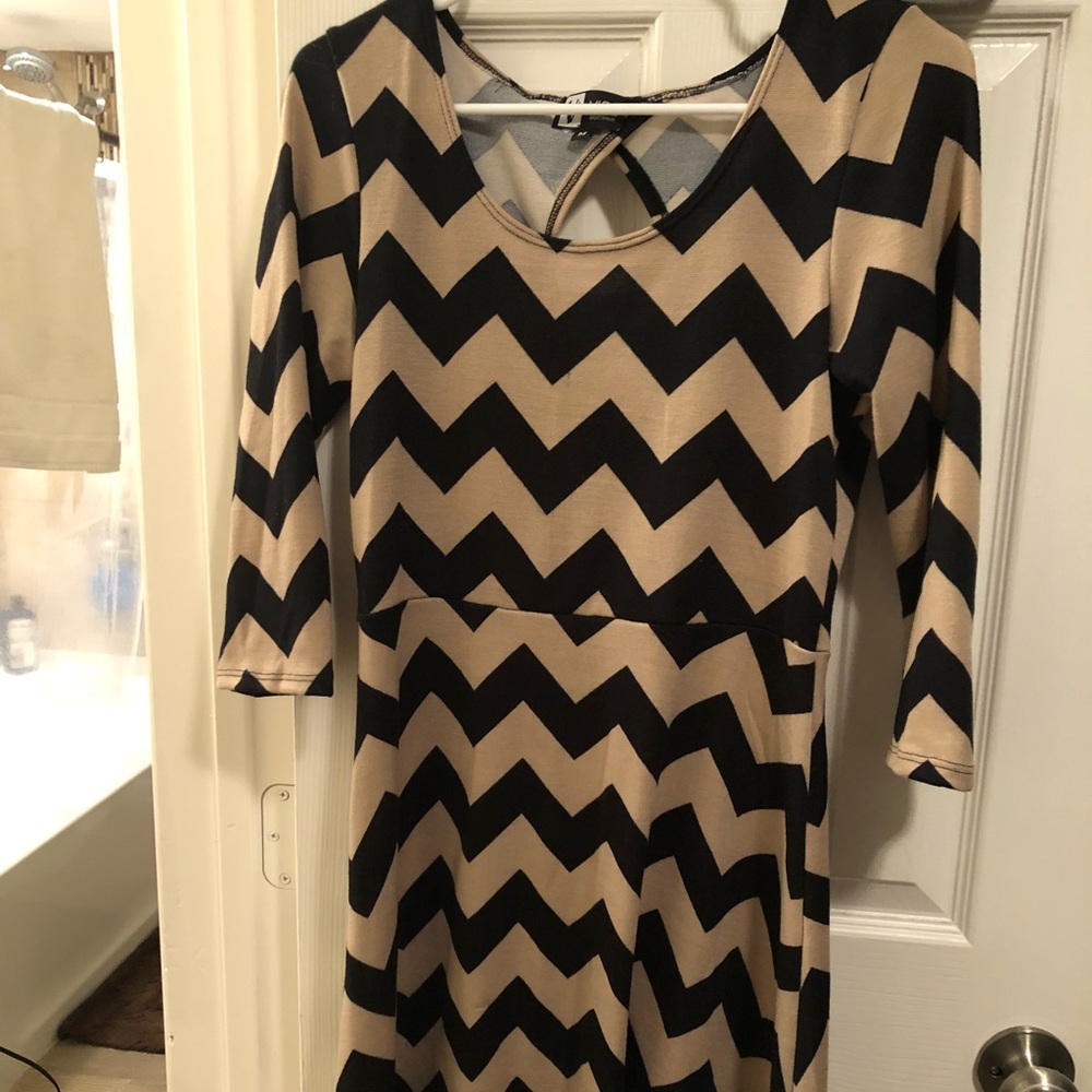 Vibe Chevron Dress
